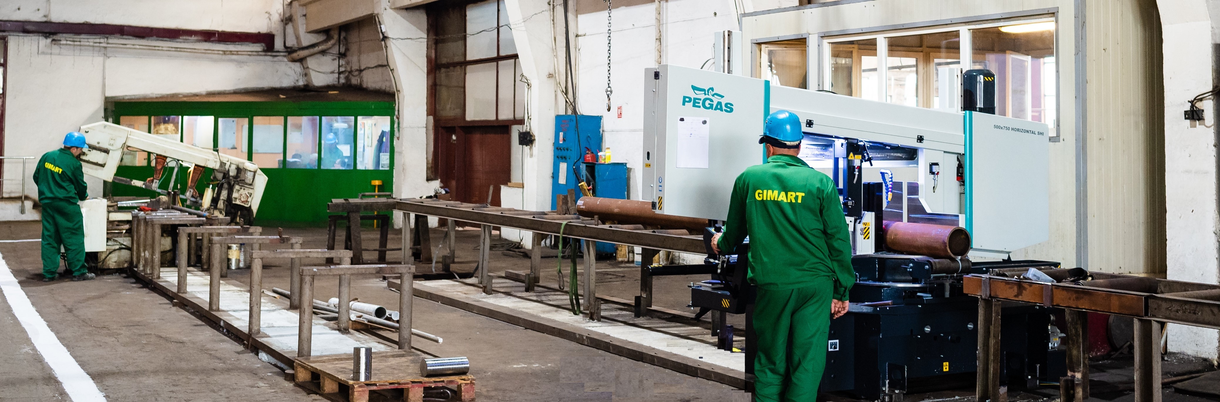 Strunguri paralele si carusel